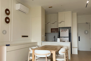 Gen Starz by Majestic Gen