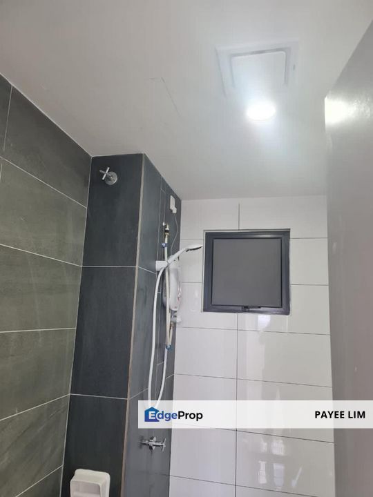 Cheras C180 Ready move in door step to Aeon Mall , Selangor, Cheras