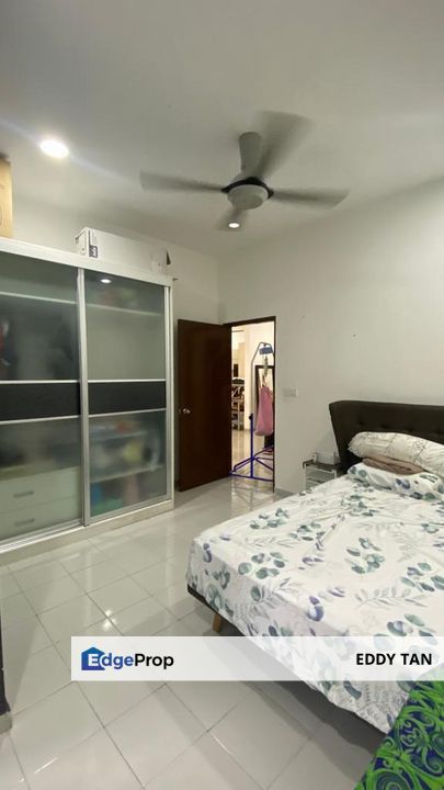 V Residensi Selayang Heights 3 Rooms Fully For Sale, Selangor, Selayang