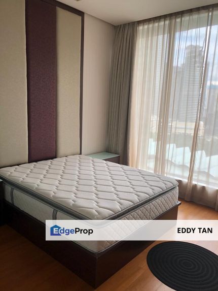 Vipod KLCC 2+1 Rooms 2 Bathrooms Fully Furnished For Rent near Pavilion Mall, Kuala Lumpur, KLCC
