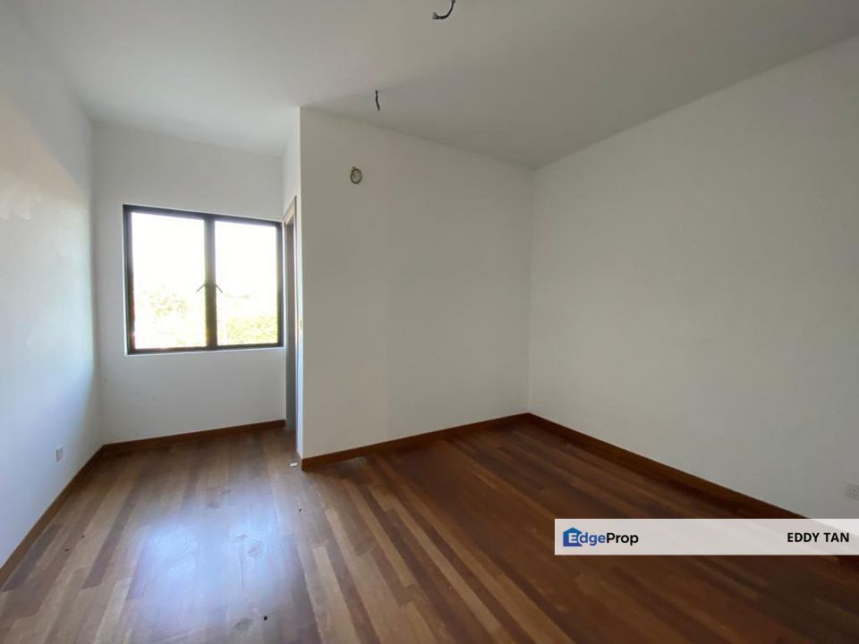 Laman Sutera Semi-D 6 Bedrooms For Sale in Putra Heights Subang Jaya, Selangor, Putra Heights