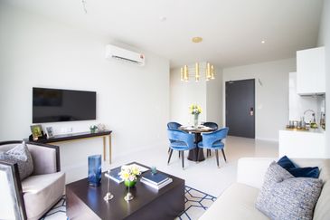 Pavilion Embassy Residence