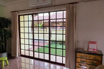 Semi-D House 5 Rooms 5 Baths for Sale in Sunway Damansara Kota Damansara