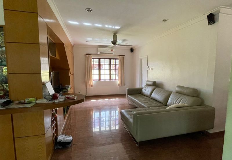 Semi-D House 5 Rooms 5 Baths for Sale in Sunway Damansara Kota Damansara