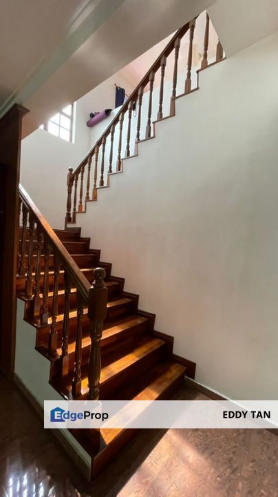 Semi-D House 5 Rooms 5 Baths for Sale in Sunway Damansara Kota Damansara, Selangor, Sunway Damansara