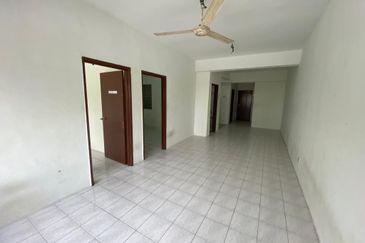 Taman Pinggiran Putra