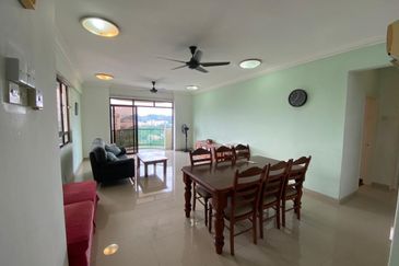 Mutiara Oriental Condominium