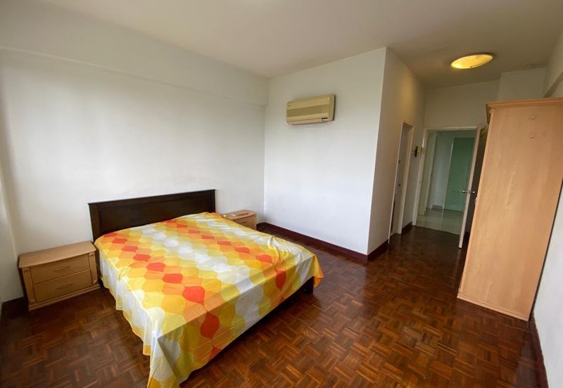 Mutiara Oriental Condominium