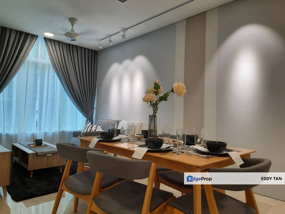 Sky Suites KLCC 3 Rooms 2 Bath for Rent near LRT Monorail, Kuala Lumpur, KLCC