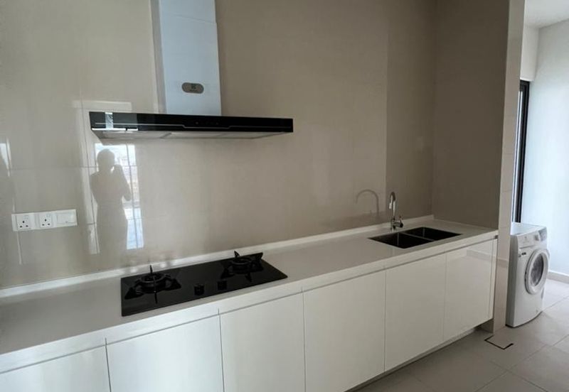 Pavilion Embassy Residence