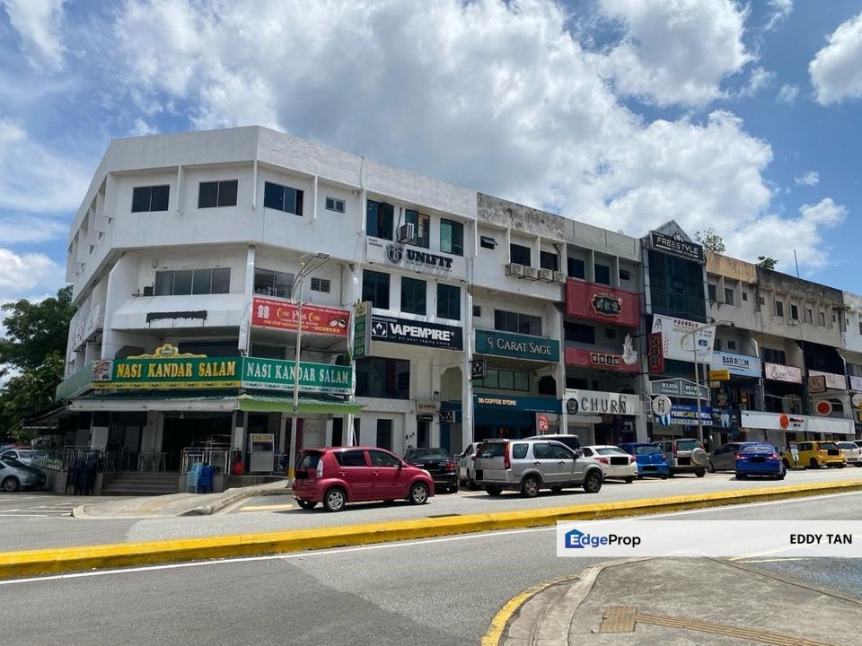 SS21 Damansara Uptown Shoplot 3.5 Storey for Sale in Petaling Jaya Prime Location, Selangor, Damansara Utama