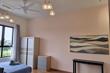 Zentro Residences @ 16 Sierra