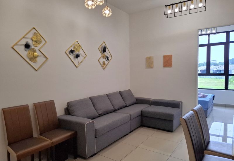 Zentro Residences @ 16 Sierra