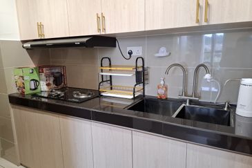 Zentro Residences @ 16 Sierra