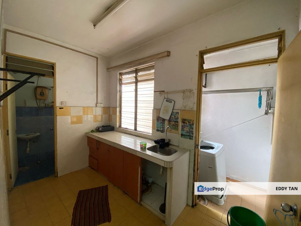 Mentari Court 3 Bedrooms 2 Bathrooms For Sale in Bandar Sunway, Selangor, Bandar Sunway