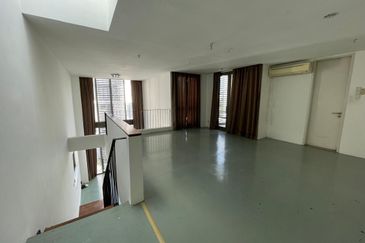 Centrio SoHo @ Pantai Hillpark