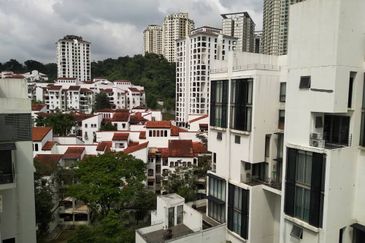 Centrio SoHo @ Pantai Hillpark