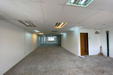 Taman Melawati Office For Rent near Melawati Mall