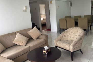 Anjung Hijau (Greenfield Apartment)