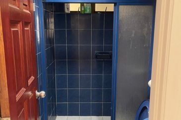 Anjung Hijau (Greenfield Apartment)