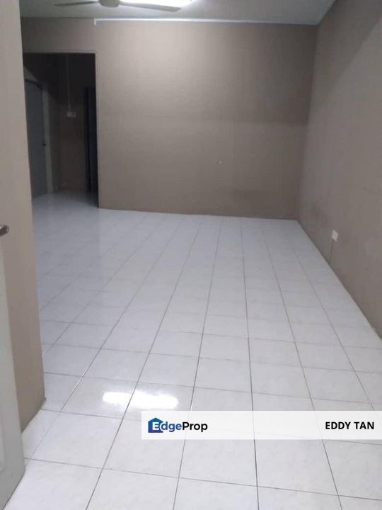 Villa Tropika Apartment 3 Rooms 3 Car Parks for Sale in Kajang Bangi, Selangor, Kajang