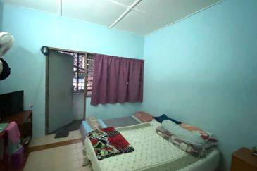 Glen Court, Bandar Sungai Long