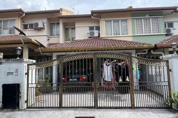 Jalan Bandar Putra Permai 4/1