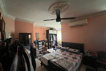 Jalan Bandar Putra Permai 4/1