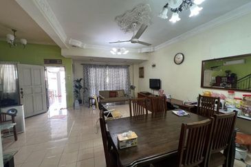 Jalan Bandar Putra Permai 4/1