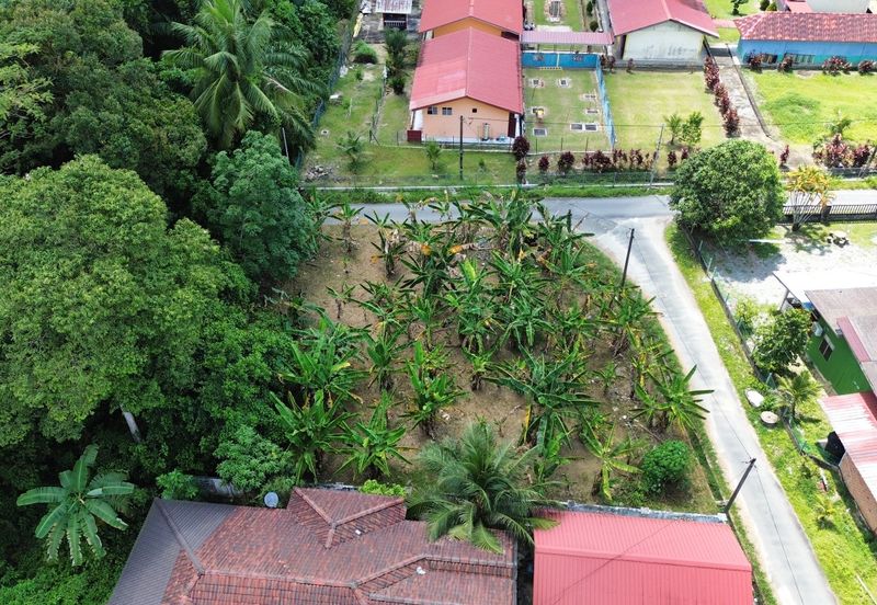 TERBAIK Tanah Lot Banglo Depan Sekolah Kampung Batang Merbau Tanah Merah