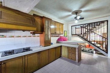 Seksyen 11, Shah Alam