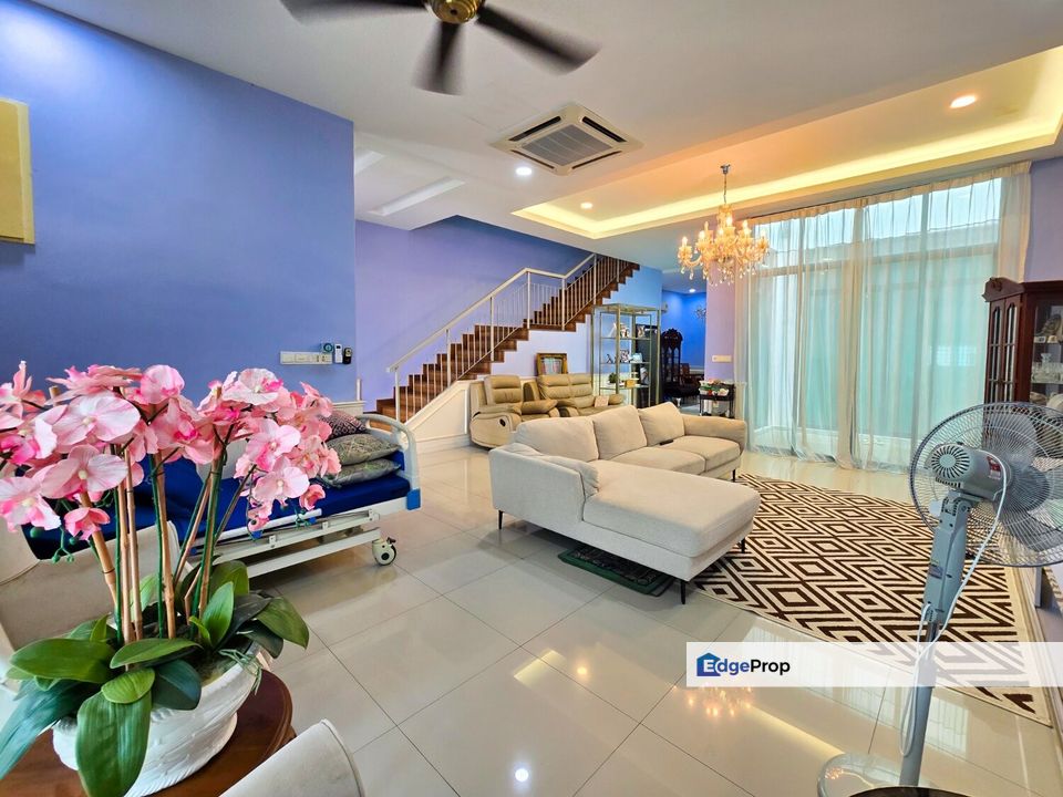 BEAUTIFUL Double Storey Superlink Aster Grove Denai Alam Shah, Selangor, Shah Alam