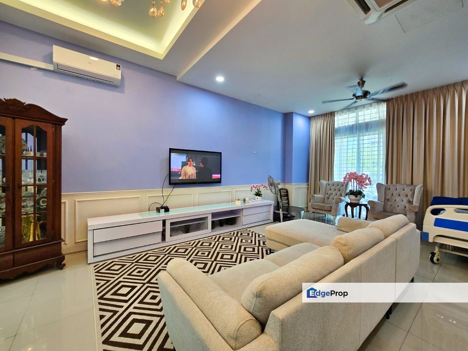 BEAUTIFUL Double Storey Superlink Aster Grove Denai Alam Shah, Selangor, Shah Alam