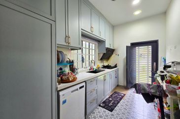 Seksyen 4, Shah Alam