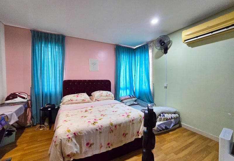 Seksyen 4, Shah Alam