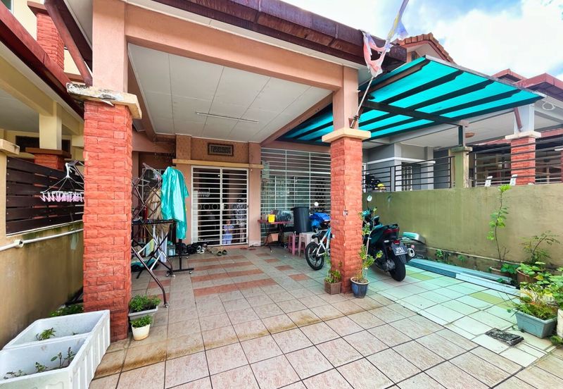 Jalan Spektrum U16 @ Taman Bukit Subang