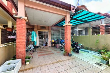 Jalan Spektrum U16 @ Taman Bukit Subang