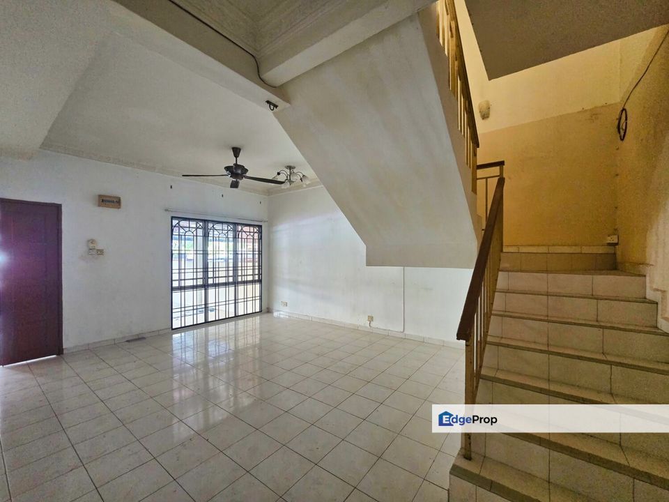 MURAH 🔥 Double Storey Terrace SP 3, Seri Pristana Saujana Utama, Selangor, Sungai Buloh