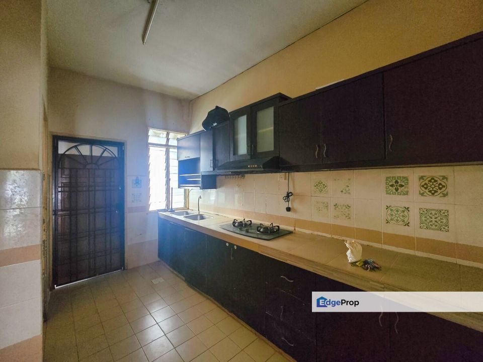 MURAH 🔥 Double Storey Terrace SP 3, Seri Pristana Saujana Utama, Selangor, Sungai Buloh