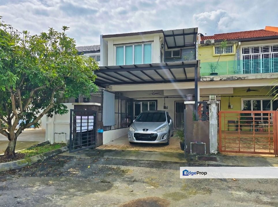 CANTIK SANGAT Double Storey Terrace Taman Pelangi Semenyih 2 Oakberry, Selangor, Semenyih