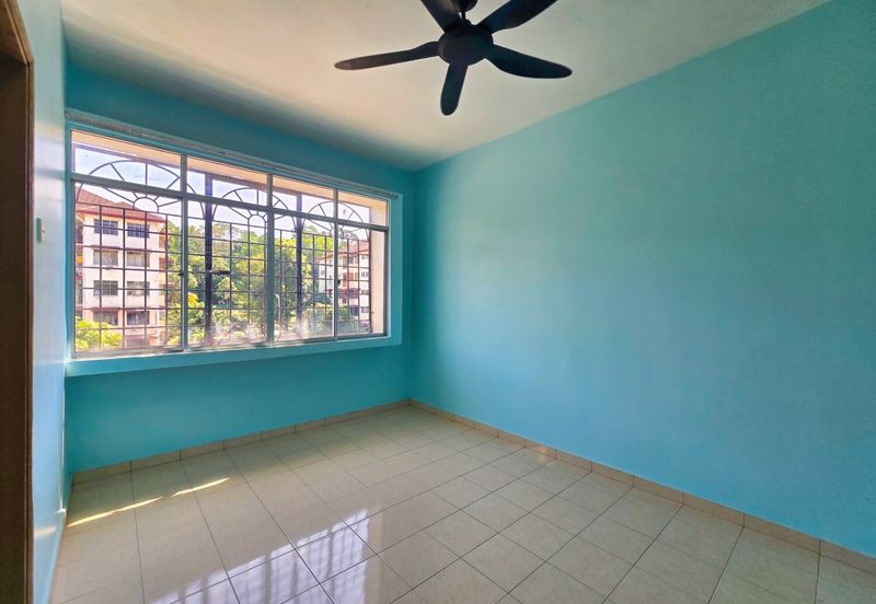 Apartment Daisy, Taman Subang Perdana