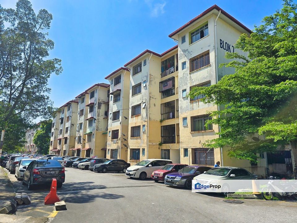 CANTIK Pangsapuri Daisy Taman Subang Perdana Shah Alam, Selangor, Shah Alam