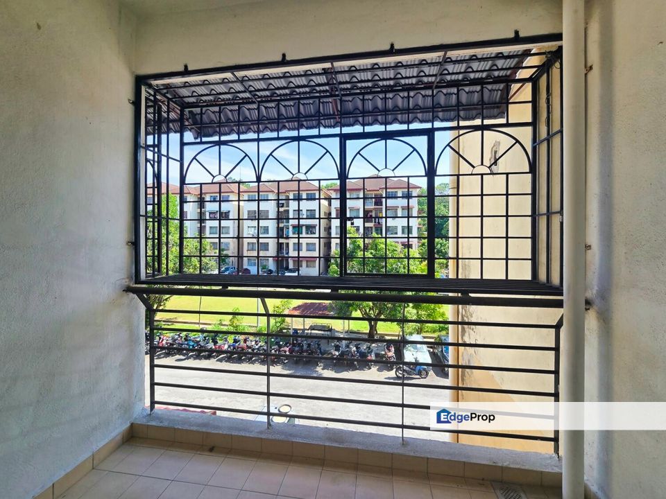 CANTIK Pangsapuri Daisy Taman Subang Perdana Shah Alam, Selangor, Shah Alam