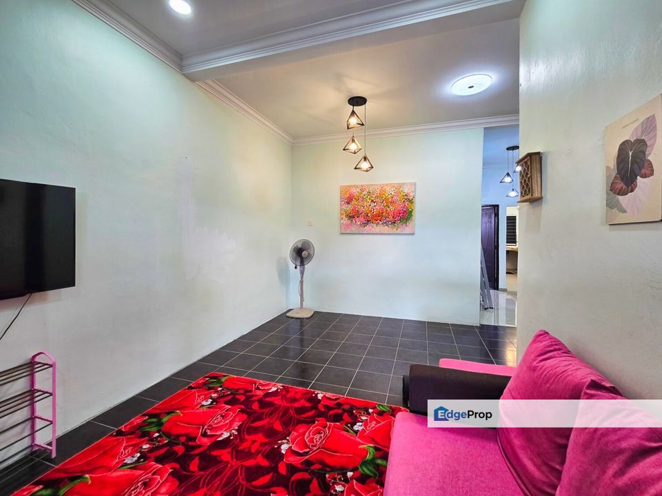 CANTIK Single Storey Terrace Taman Desa Alam Ria Batang Kali, Selangor, Batang Kali