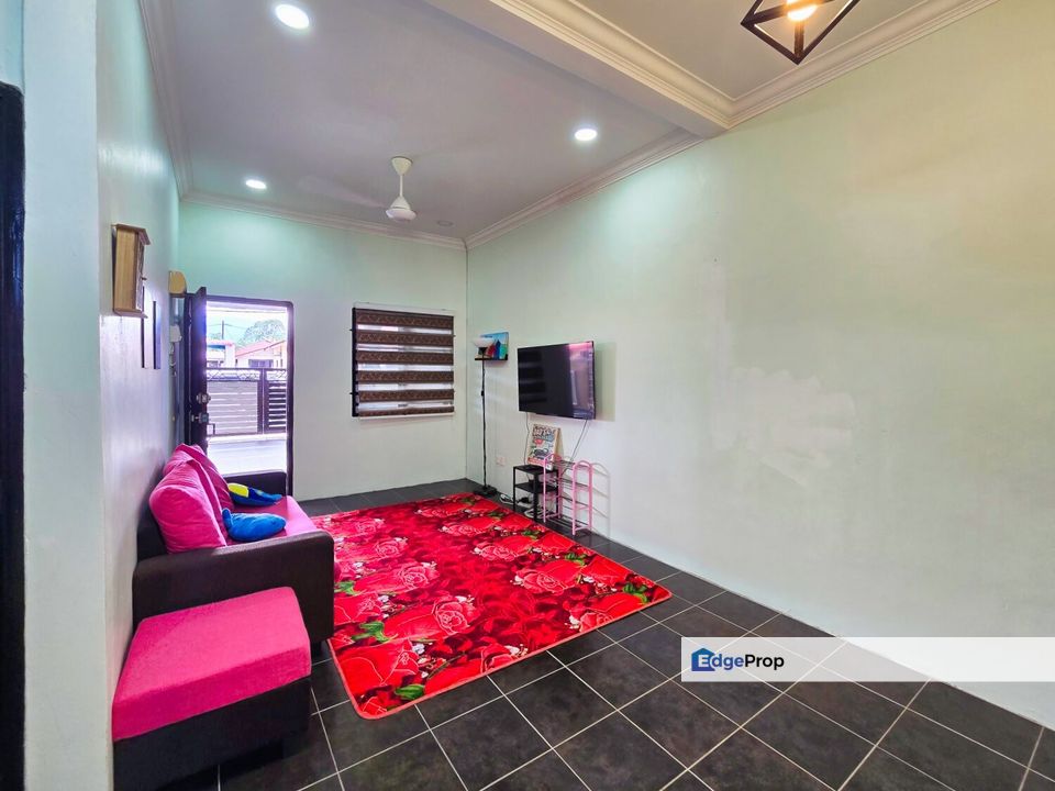 CANTIK Single Storey Terrace Taman Desa Alam Ria Batang Kali, Selangor, Batang Kali