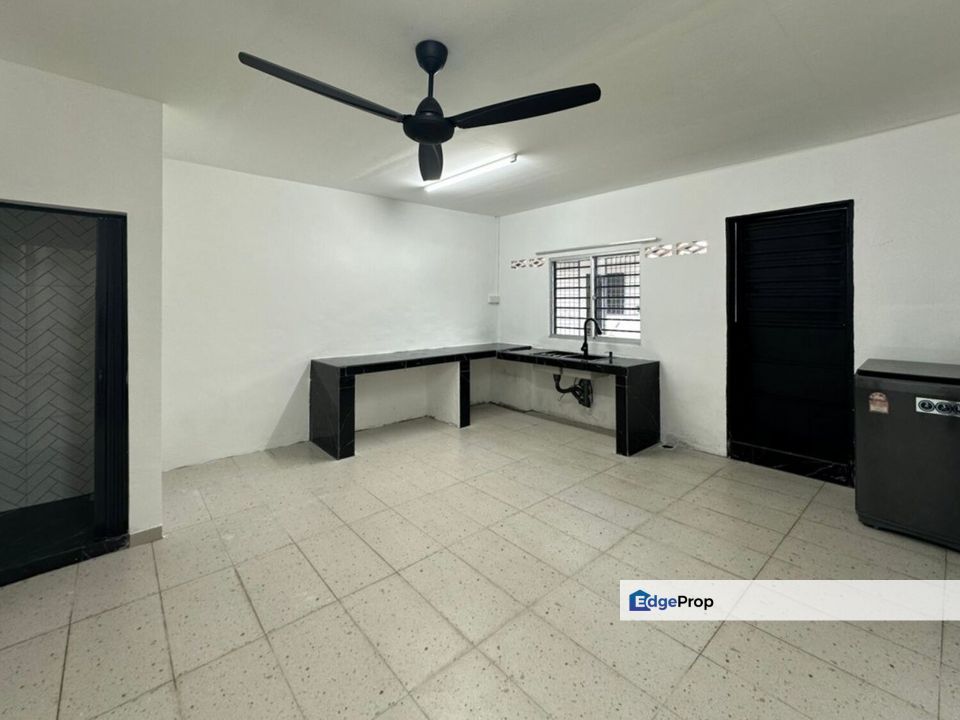 FURNISHED Single Storey Terrace Taman Greenwood Gombak, Selangor, Gombak