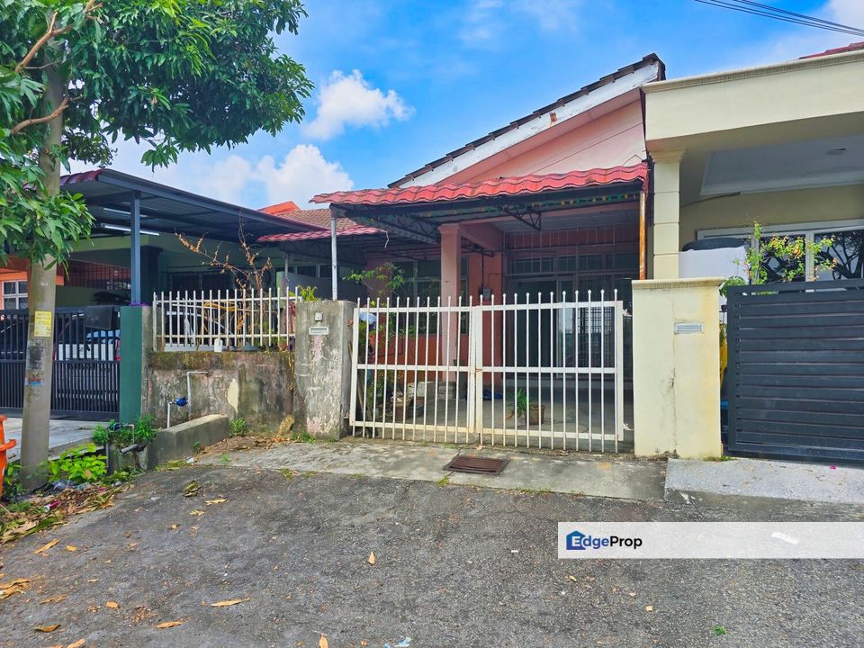 [FACING OPEN] 1 Storey Terrace Taman Seroja Salak Tinggi Sepang, Selangor, Sepang