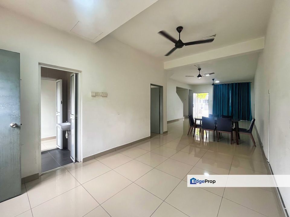 MURAH Double Storey Terrace Taman Impian Sutera 3 Seksyen 30 Shah Alam, Selangor, Shah Alam