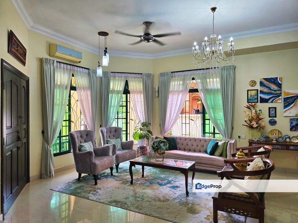 CANTIK SANGAT Double Storey Semi D Warisan Indah Kota Warisan Sepang, Selangor, Sepang