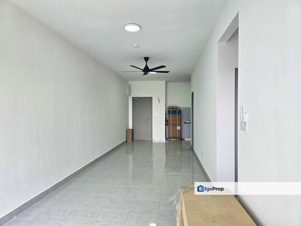 LUAS Apartment Idaman Melur, Cybersouth Dengkil, Selangor, Dengkil